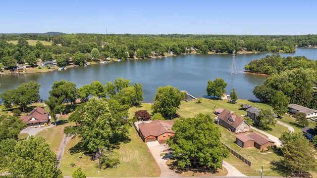 180 Lake Lyman Heights, Lyman, SC 29365