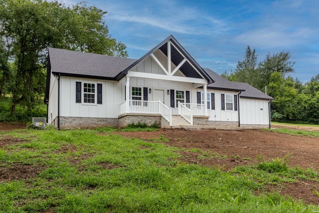 2973 Demastus Rd, Culleoka, TN 38451