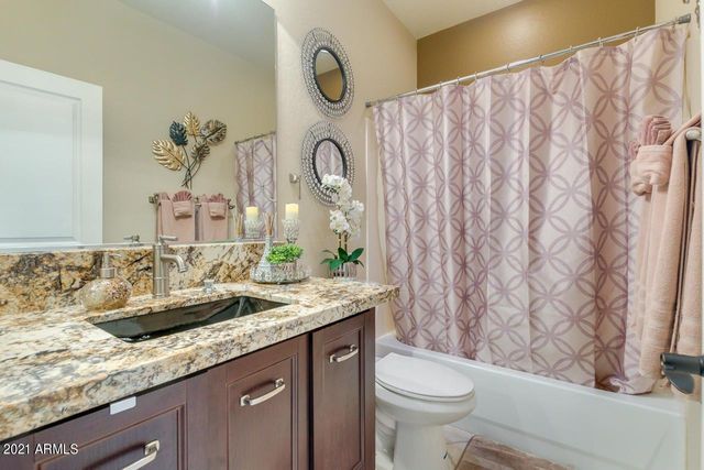 3922 E Carson Road, Phoenix, AZ 85042