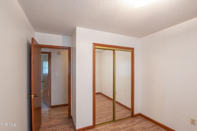 22234 Pinebrook Drive, Bristol, VA 24202