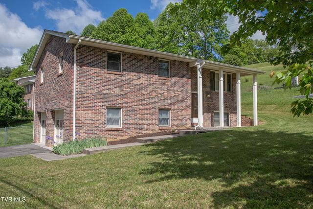 22234 Pinebrook Drive, Bristol, VA 24202