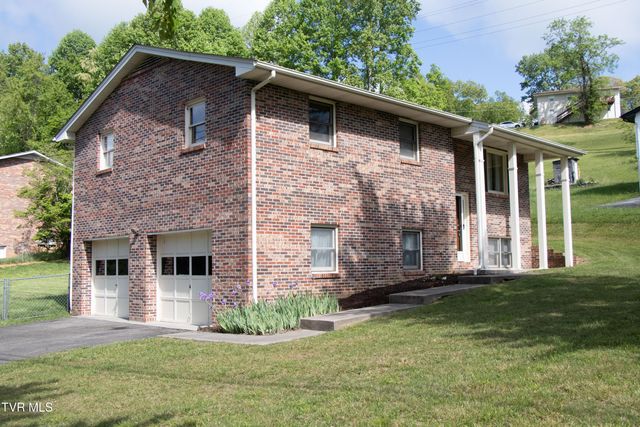 22234 Pinebrook Drive, Bristol, VA 24202