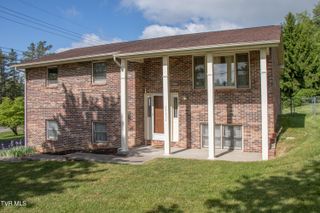 22234 Pinebrook Drive, Bristol, VA 24202