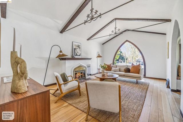 1901 Clemens Rd, Oakland, CA 94602