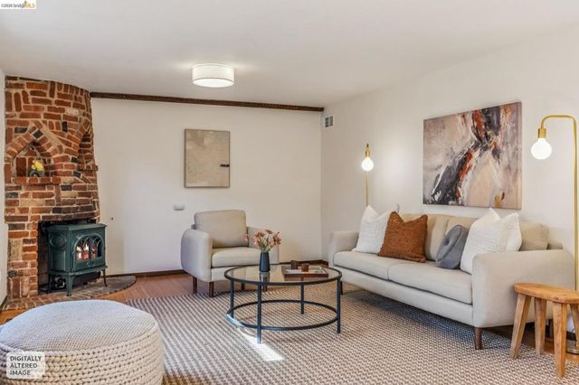 1901 Clemens Rd, Oakland, CA 94602