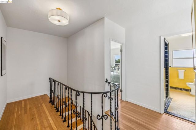 1901 Clemens Rd, Oakland, CA 94602