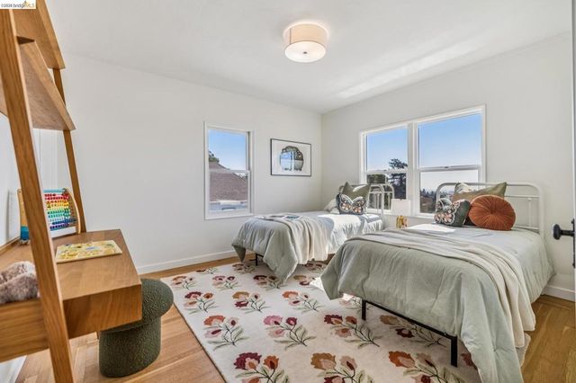 1901 Clemens Rd, Oakland, CA 94602
