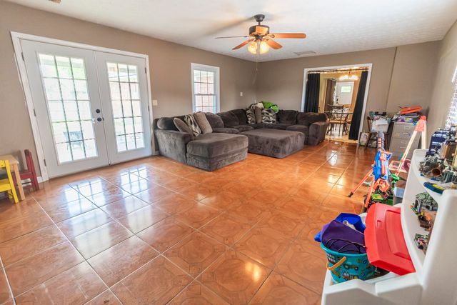 312 Parkwood Place, Frankfort, KY 40601