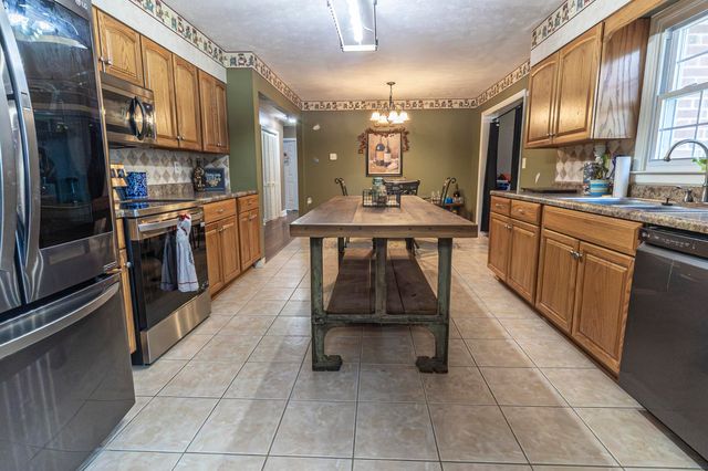 312 Parkwood Place, Frankfort, KY 40601