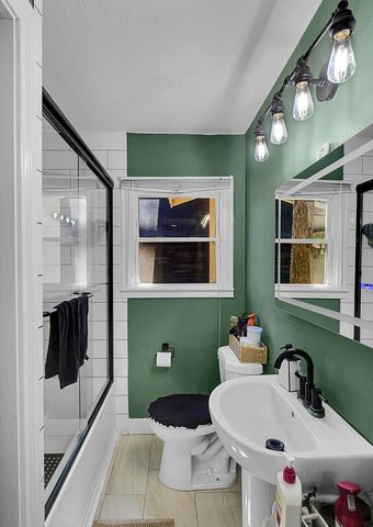 424 Randle Drive, Woodway, TX 76712