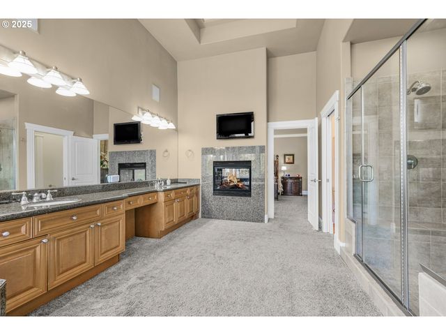 13400 Se 222ND Dr, Damascus, OR 97089