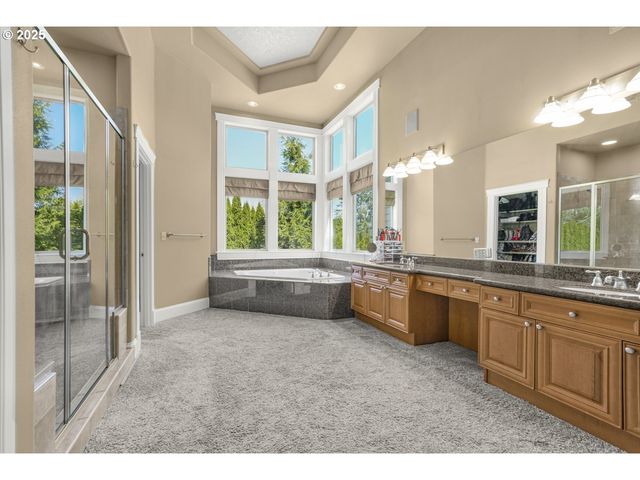 13400 Se 222ND Dr, Damascus, OR 97089