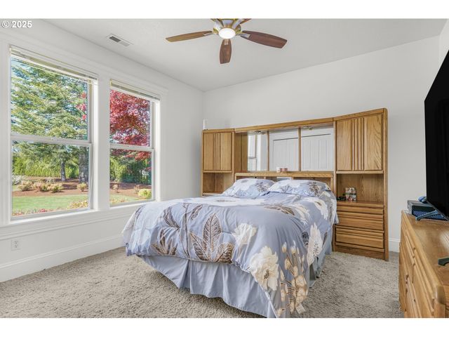 13400 Se 222ND Dr, Damascus, OR 97089