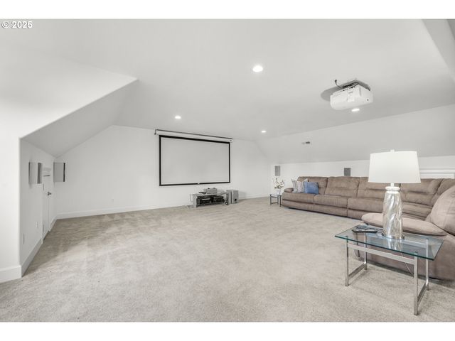 13400 Se 222ND Dr, Damascus, OR 97089