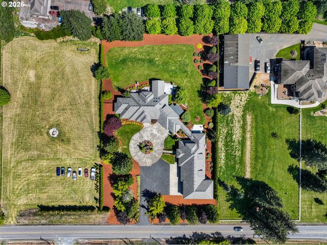 13400 Se 222ND Dr, Damascus, OR 97089