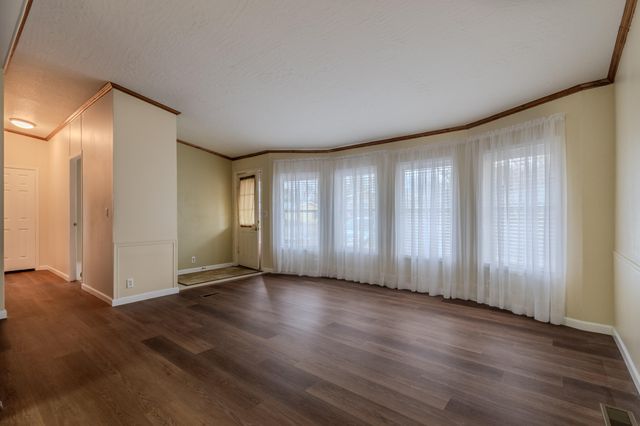 215 Tolman Creek Road SPC 31, Ashland, OR 97520