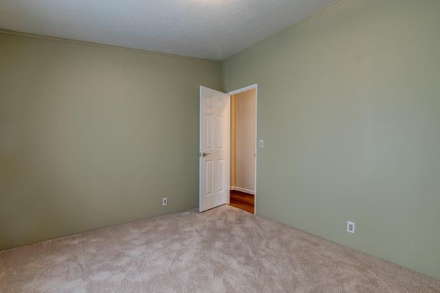 215 Tolman Creek Road SPC 31, Ashland, OR 97520