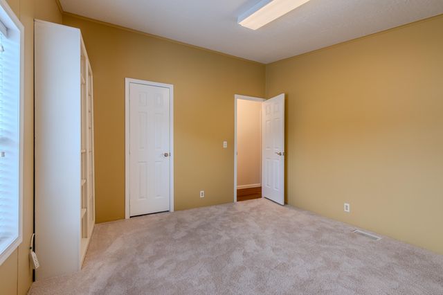 215 Tolman Creek Road SPC 31, Ashland, OR 97520