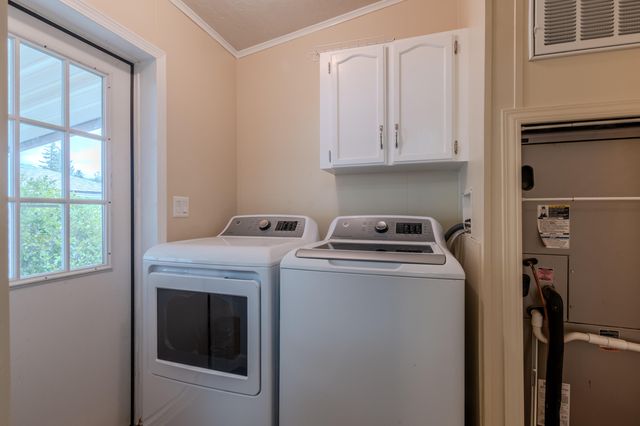 215 Tolman Creek Road SPC 31, Ashland, OR 97520