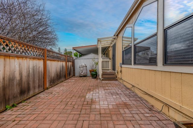 215 Tolman Creek Road SPC 31, Ashland, OR 97520