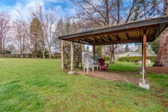 215 Tolman Creek Road SPC 31, Ashland, OR 97520