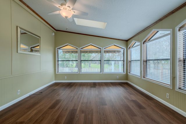 215 Tolman Creek Road SPC 31, Ashland, OR 97520