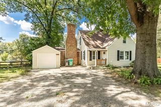 13057 Lakeridge Drive, St Louis, MO 63138