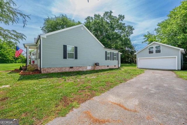 103 Moore Street, Trion, GA 30753