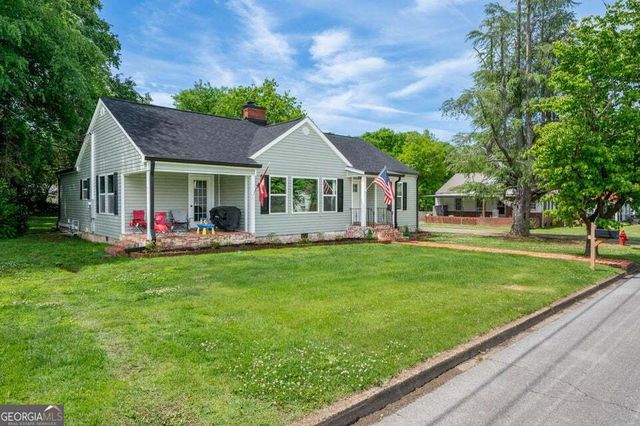 103 Moore Street, Trion, GA 30753