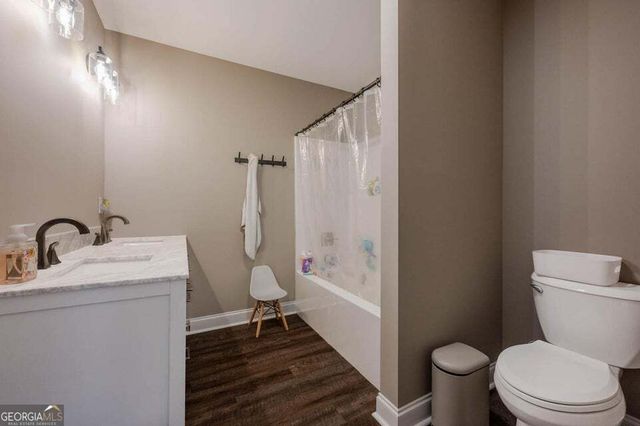 103 Moore Street, Trion, GA 30753