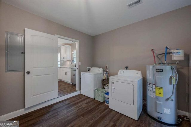103 Moore Street, Trion, GA 30753