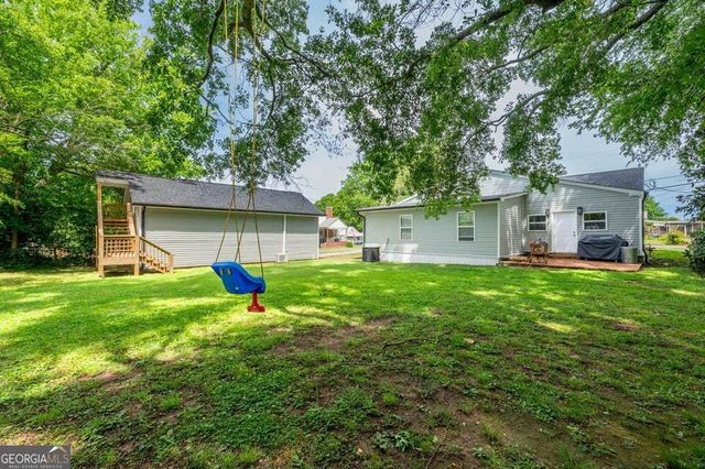 103 Moore Street, Trion, GA 30753