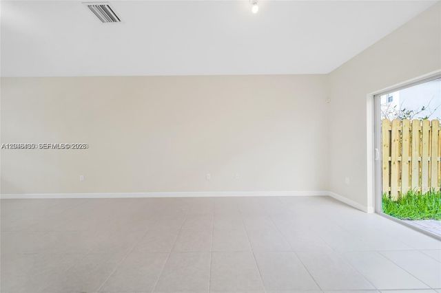 12918 NW 23rd Pl, Miami, FL 33167