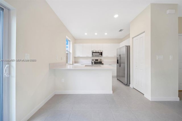 12918 NW 23rd Pl, Miami, FL 33167