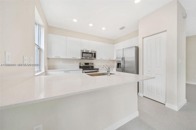 12918 NW 23rd Pl, Miami, FL 33167
