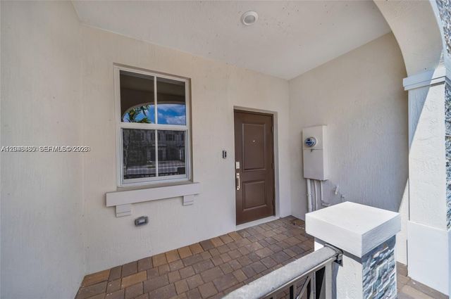 12918 NW 23rd Pl, Miami, FL 33167