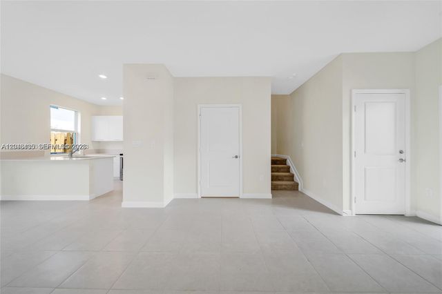 12918 NW 23rd Pl, Miami, FL 33167
