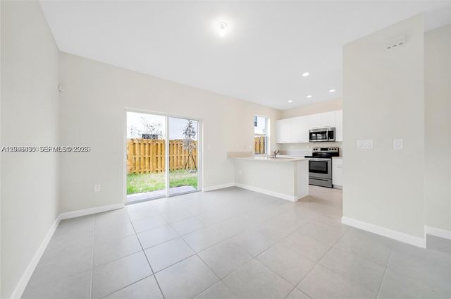 12918 NW 23rd Pl, Miami, FL 33167