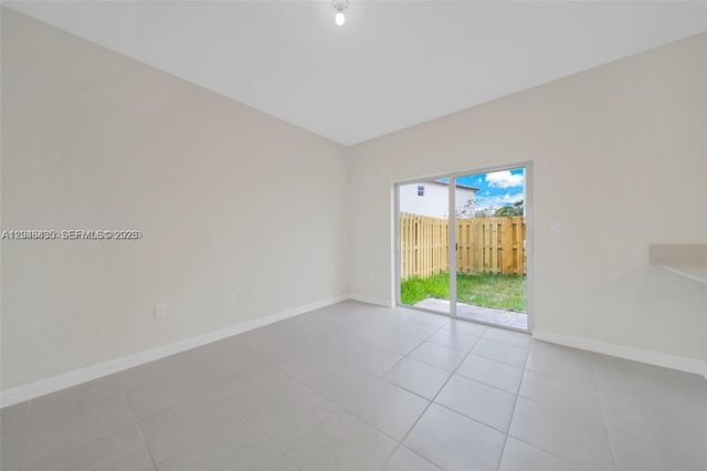 12918 NW 23rd Pl, Miami, FL 33167