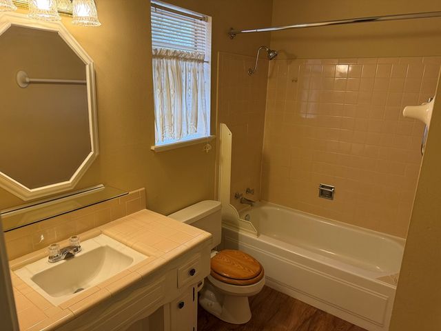 268 Westwood Dr, San Angelo, TX 76901