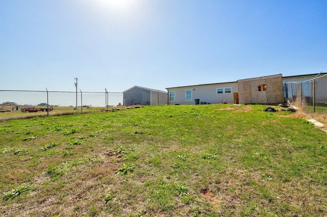13262 Southerland Road, Blanchard, OK 73031