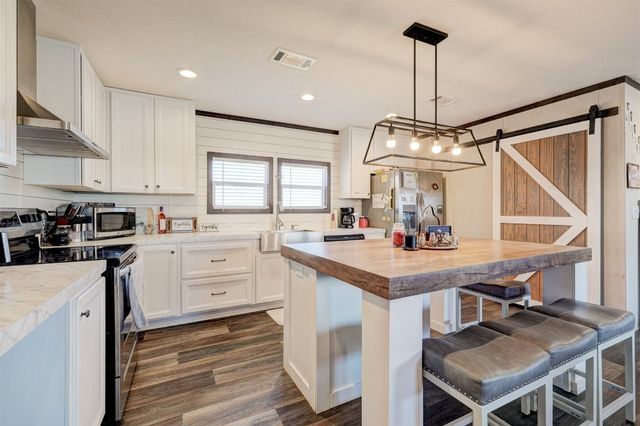 13262 Southerland Road, Blanchard, OK 73031