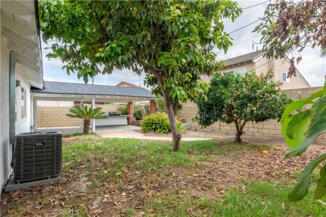 8172 Acacia Street, Cypress, CA 90630