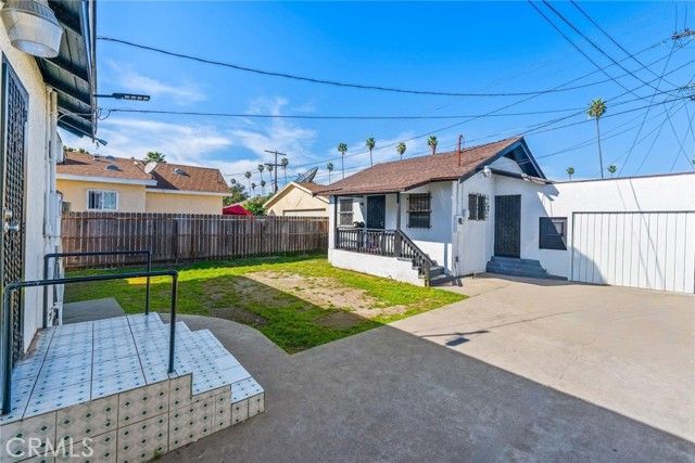 651 W Gage, Los Angeles, CA 90044