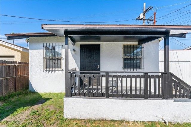 651 W Gage, Los Angeles, CA 90044