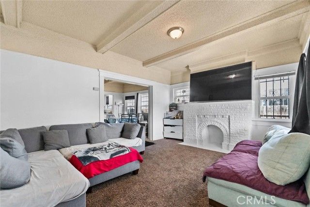 651 W Gage, Los Angeles, CA 90044