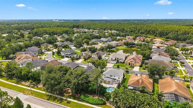 27417 SILVER THATCH DRIVE, Wesley Chapel, FL 33544
