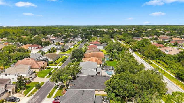 27417 SILVER THATCH DRIVE, Wesley Chapel, FL 33544