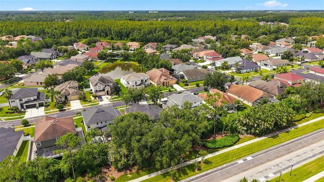 27417 SILVER THATCH DRIVE, Wesley Chapel, FL 33544