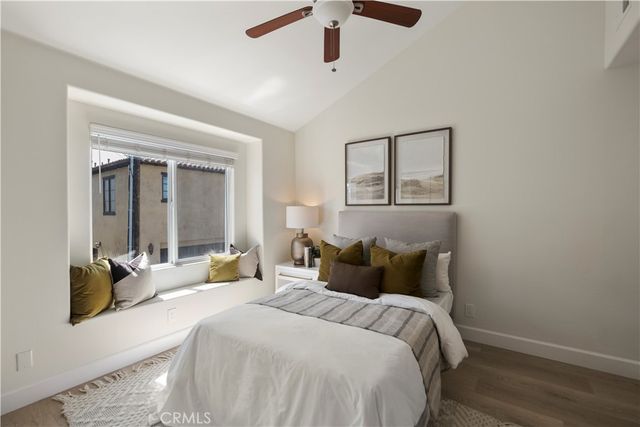 526 12th St, Huntington Beach, CA 92648